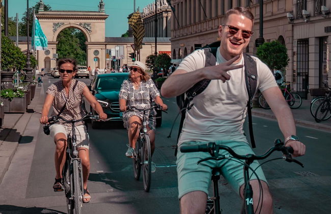 Munich Bike Tour - Photo 1