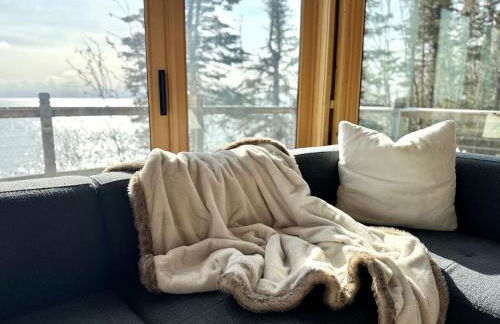 Lake Superior Retreat Private Wooded Haven with Panoramic Views - Foto 2