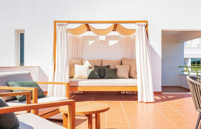 The Patio Suite Hotel - Photo 14