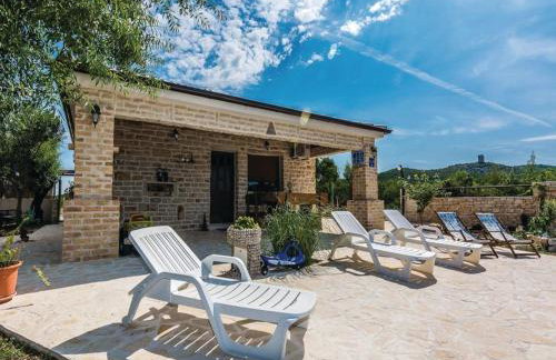 Dalmatian stone house with pool - Photo 5