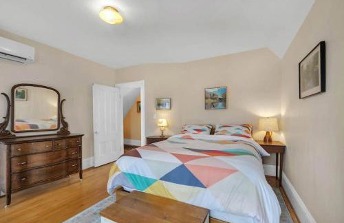 Sugar Maple Farm near Acadia - 5 Bedrooms, 5 Beds with FirePit and Large Deck - Foto 35