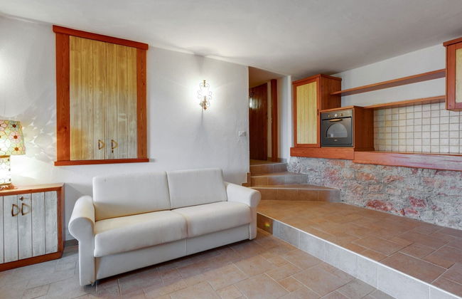 Villa in Torri del Benaco With Lake Garda Views - Photo 13