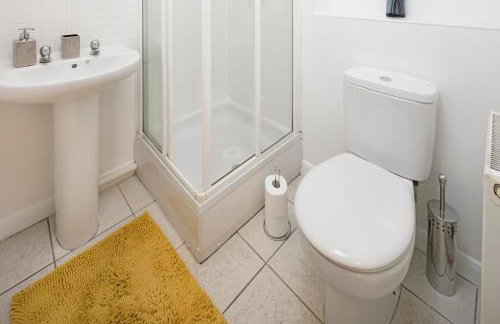 3 Beds 2BR Apartment BHX City Centre NEC Solihull Ideal for Contractors & Insurance - Foto 18