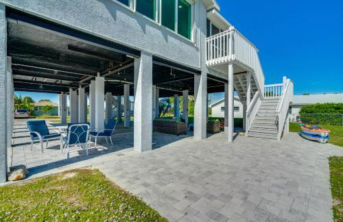 Boat Dock and Patio Canal-Front St James City Home! - Foto 28