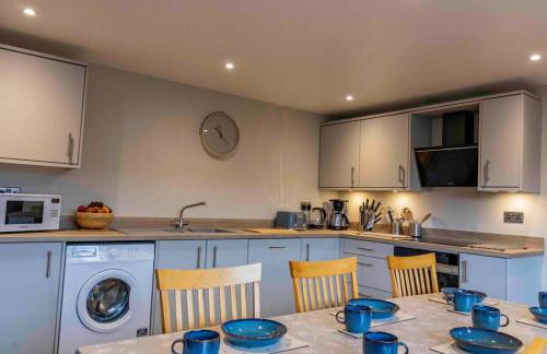 Wensleydale Halls - Photo 8