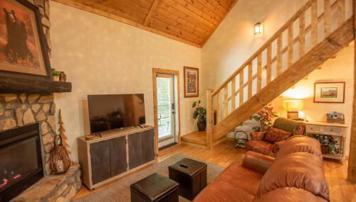 Updated 2 Bd Cabin, Hot Tub, Mins to New River & Parkway - Foto 5