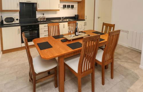 The Old Farm House - Photo 9