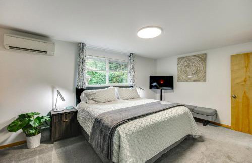 Redmond Retreat w/ Fenced Yard & EV Charger - Foto 18