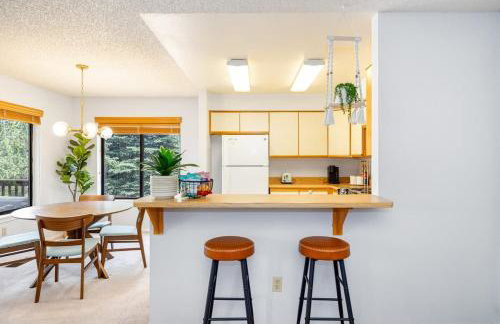 Mid-Century Flagstaff Mtn Condo - Foto 20