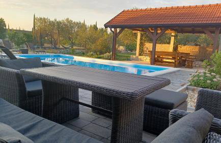 Olive Tree House with Jacuzzi, WiFi and 40m2 pool - Foto 22