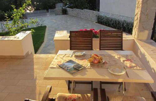 Holiday Home Lujo - Photo 38