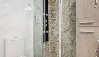 RECOMENDADO Wifi 12 min ayto 4 habs dobles PARKING - Foto 5, Shower