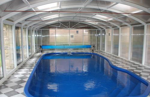 Shallcross Hall Cottages - Blackbrook - Photo 2