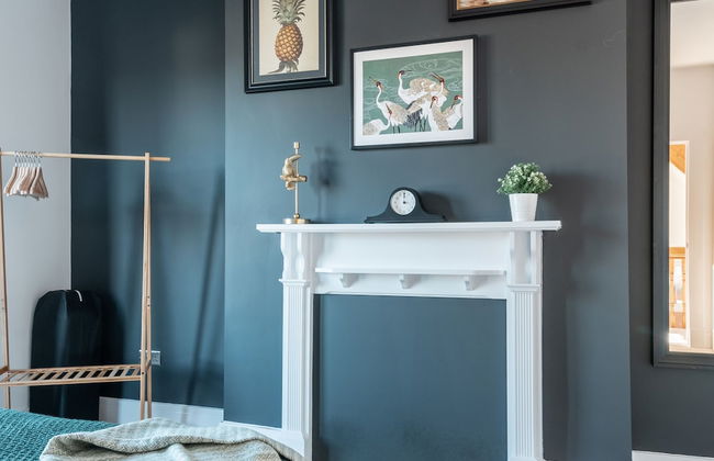 Kensington Place - 4 Bedroom Home w Free Parking - Photo 42