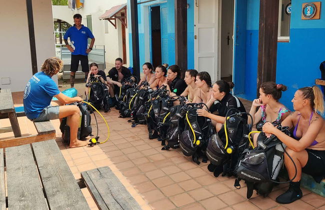 Bautismo de buceo en Puerto Addaya - Foto 19