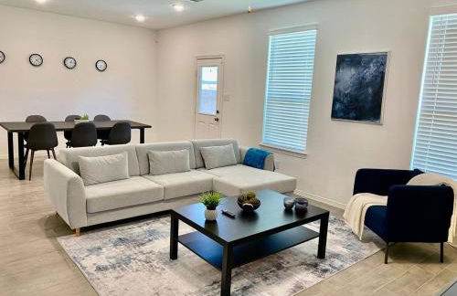 4-BR Cheerful Home Long Term Stay Equipped in Katy - Foto 1