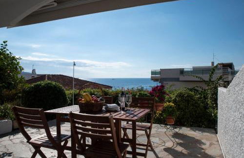 Panoramic Seaview Maisonette with Garden - Photo 46