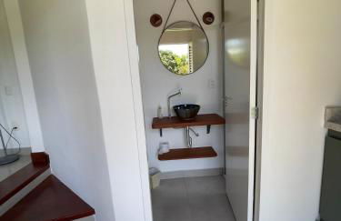 Tiny Garden House - Photo 13