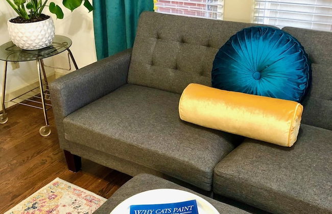 Evie's apartment - Photo 63