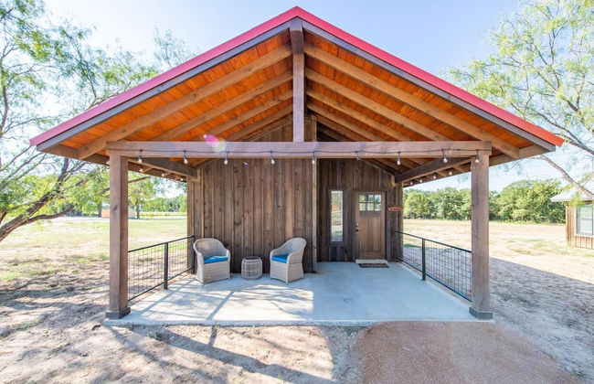 The Kingfisher Cabin 15min to Magnolia Baylor - Foto 1