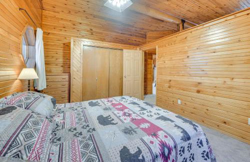 Less Than 1 Mi to Kenai River Spacious Cabin with Deck! - Foto 17