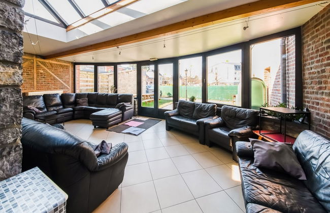 Stone Cottage with Sauna & Hot Tub near Cave of Lorette in Rochefort - Foto 23