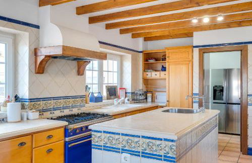 Ericeira Vila Martinho - Piscina e Vista Mar, by Hopstays - Foto 59