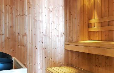 LUXURY APARTMENT FRONTAL TO THE SEA IN ESTEPONA DONCELLA BEACH - Photo 51