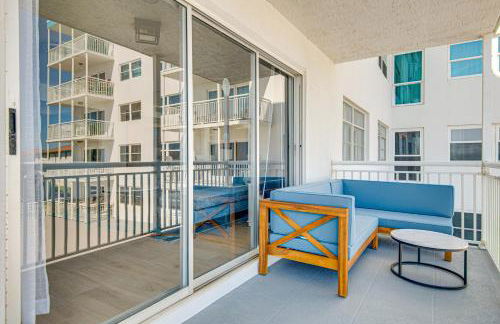 Steps to Ocean Satellite Beach Condo with Balcony - Foto 21