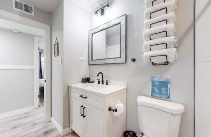 Modern Family Home with Three King Beds Near VA & Anschutz - Foto 7
