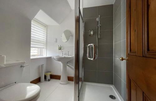 Balloan Cottage - Photo 10