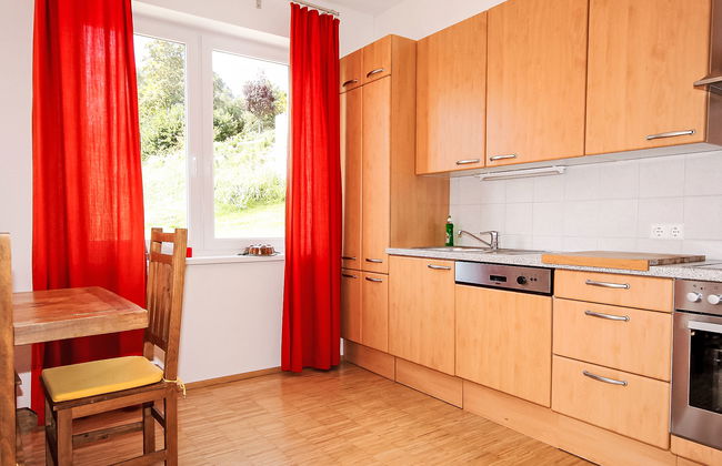 5 bedroom House in Velden am Wörther See with private pool and garden - Photo 5