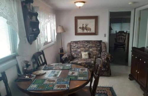 Chico Peak cabin nr Yellowstone,Chico Hot Springs - Foto 32