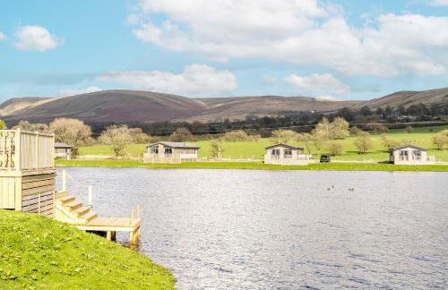 Pendle View Retreat - Holiday Park - Photo 1