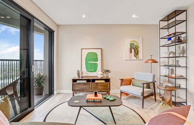 Stunning Two-bedroom Apartment With a Balcony - Foto 8