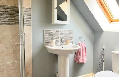 Artistic, Bright & Spacious 3 Bedroom Home - Foto 59