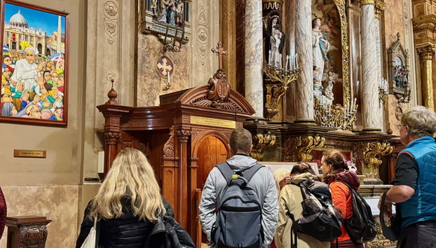 Pope Francis Tour - Photo 5, Learn about Pope Francis' life