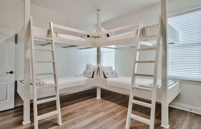 Sand Dollar by Avantstay Spectacular Beachside Oasis w/ Gorgeous Views - Photo 8