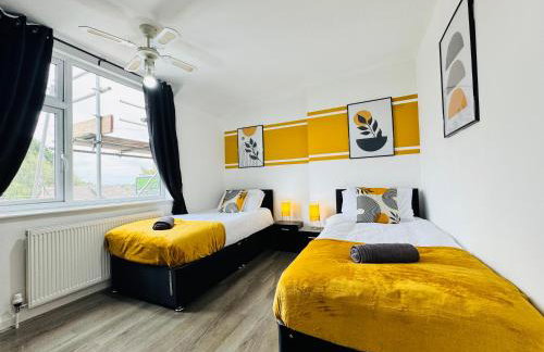 3 bedroom house sleeps 5 free parking long stay discounts - Foto 19