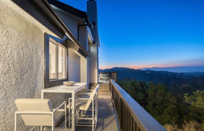 Dona Teresa by Avantstay Home Studio, City Views - Photo 45