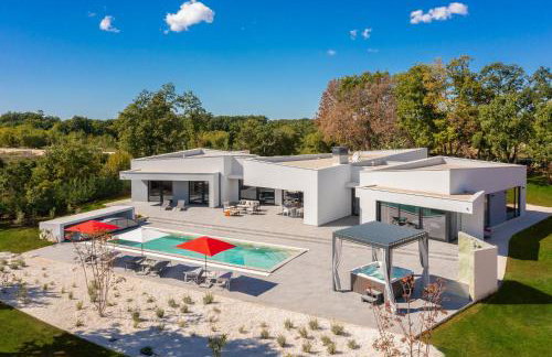 Villa Vines, Modern luxury in serene seclusion - Foto 2