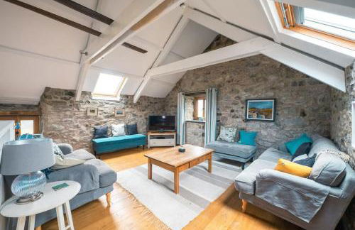 Stunning Converted Granary in Heart of St Davids - Photo 8