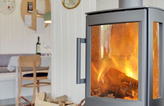 "Roar" - 500m from the sea - Photo 28