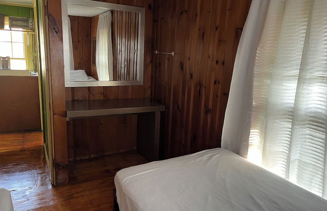 White Mountain Cottages - Photo 1