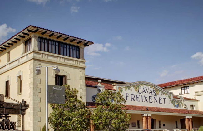 Visita a la bodega Freixenet - Foto 1