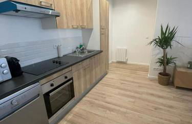 2P Porte de Paris, sortie métro face au bois - Foto 3