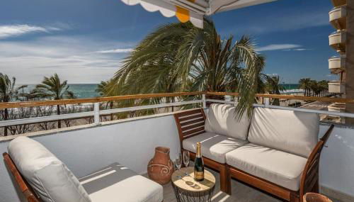 Beachfront/Strandwohnung in Calafell , Spanien - Photo 2