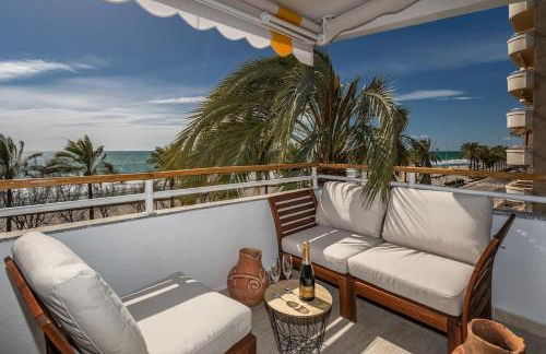 Beachfront/Strandwohnung in Calafell , Spanien - Photo 2