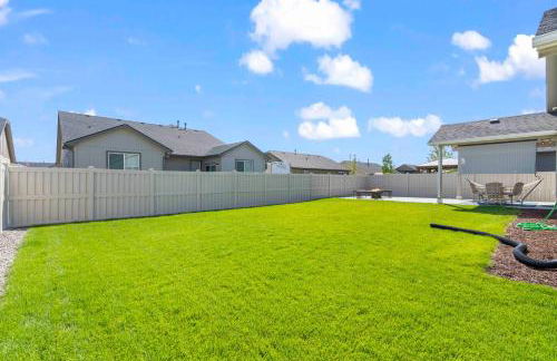 The Explorer! Extra Game Room, Fire pit Sleeps 10! - Foto 46