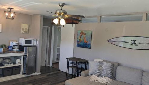 Cozy B- condo in charming Corpus Christi with WiFi, AC near Laguna Madre - Foto 3, minibar